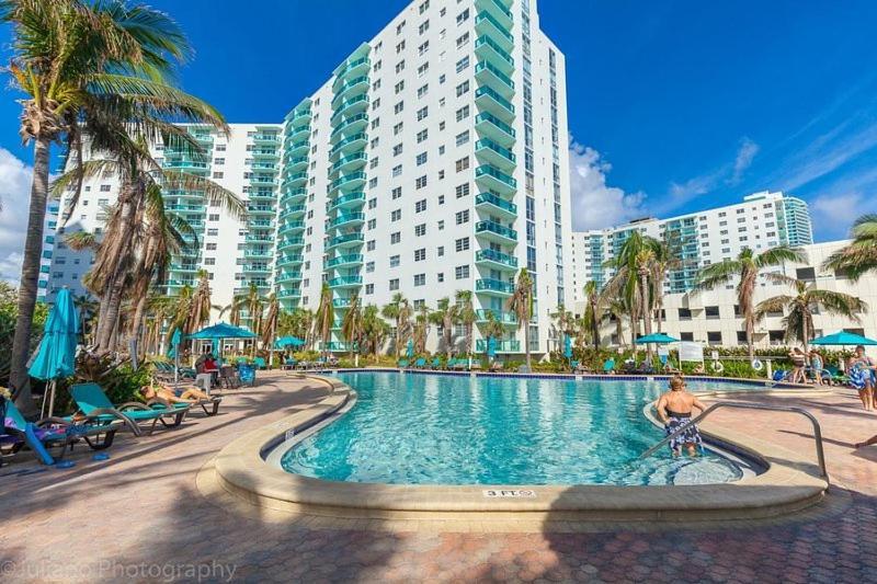 Luxury Stylish Oceanfront 2 Bedroom 2 Bathroom In Hollywood Fl Екстер'єр фото
